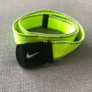• Nike Neon Green Belt •